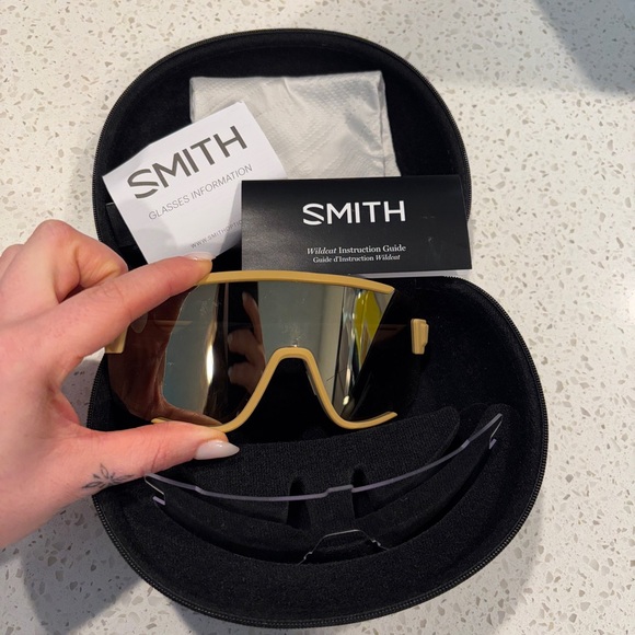 NIB SMITH Wildcat Sport Sunglasses - Picture 2 of 8